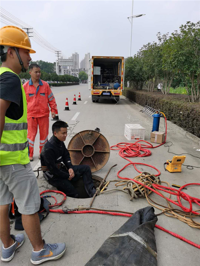 新郑翻衬法管道修复技术主要工序